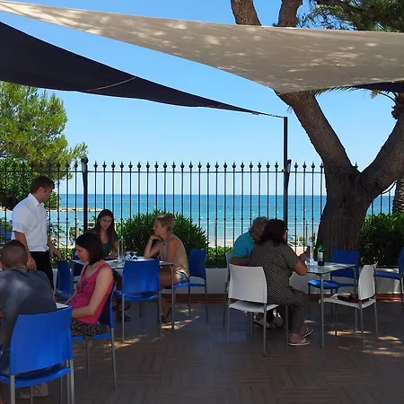 Ξενοδοχείο με διαμερίσματα Complejo Eurhostal