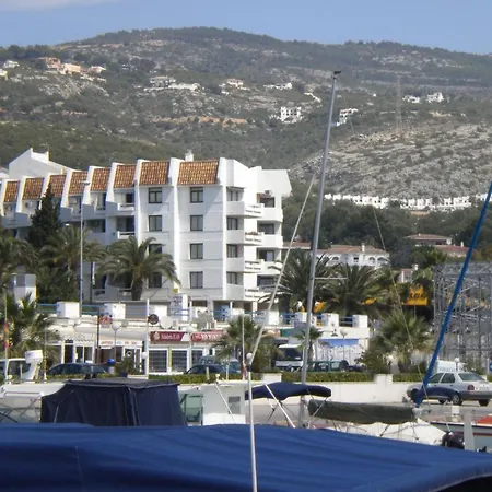 Ξενοδοχείο με διαμερίσματα Complejo Eurhostal 3*