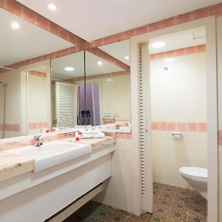 Ξενοδοχείο με διαμερίσματα Complejo Eurhostal