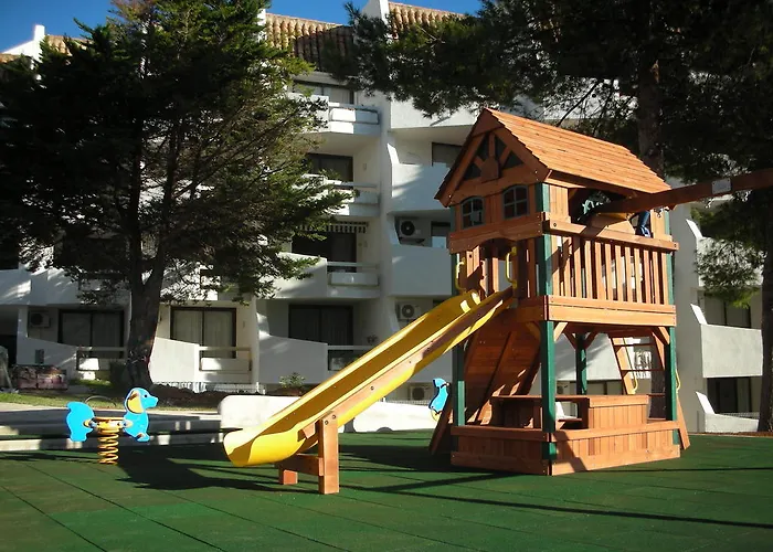 Complejo Eurhostal アパートホテル 3*