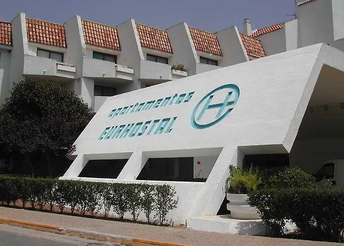 アパートホテル Complejo Eurhostal